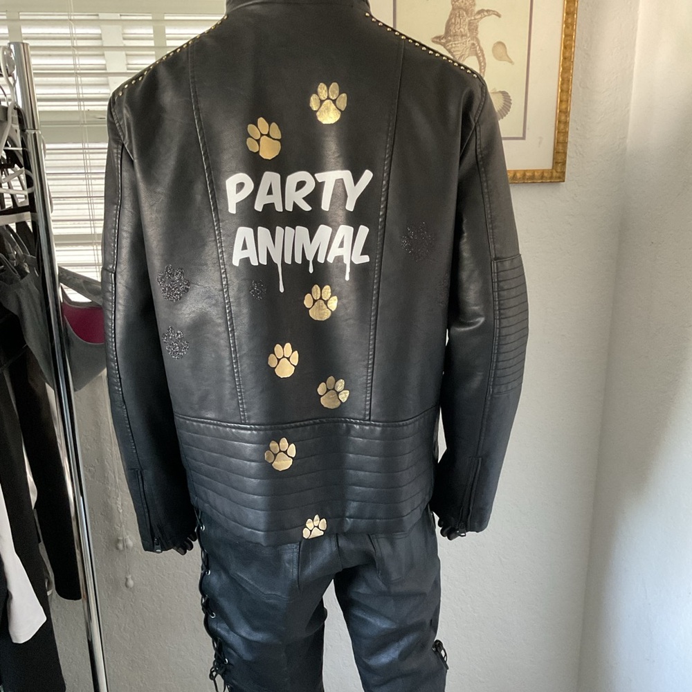 Levi Ladies black party animal jacket